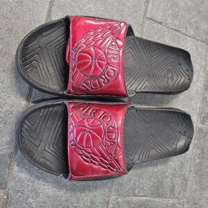 Jordan Slides w/ AJ1 Original Logo